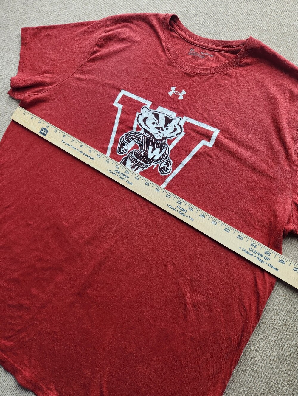 Under Armour Wisconsin Badgers Men's 3XL Red T-Shirt - Picture 4 of 7